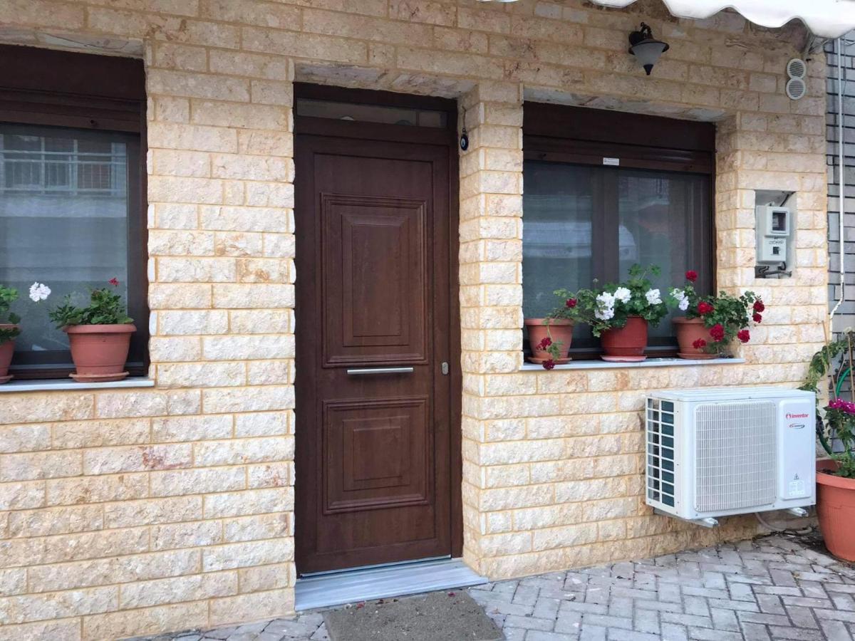 Leonora'S Apartment Prinos  Exterior photo